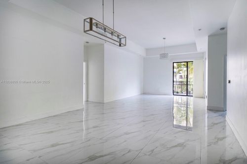 apt-511-8395 Sw 73rd Ave, Miami, FL, 33143-7529 | Card Image