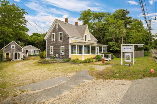 820 Route 28, Harwich Port, MA, 02646-1402 | Card Image
