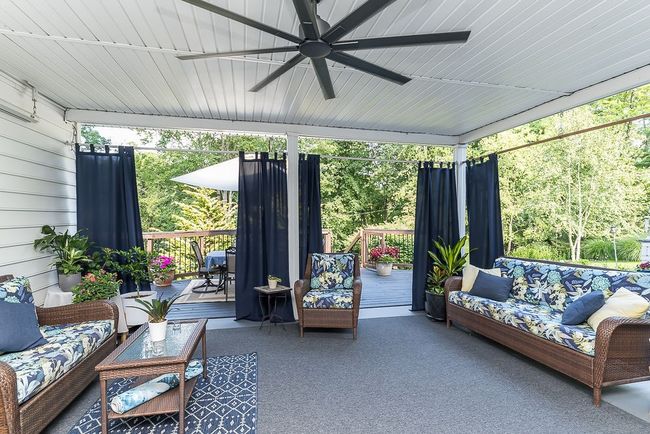 1701 Beaver Grade Rd, House other with 4 bedrooms, 3 bathrooms and 2 parking in Coraopolis PA | Image 17