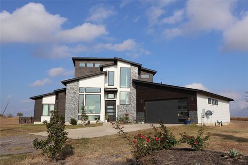 17216 Lund Carlson Rd, Elgin, TX, 78621-2401 | Card Image