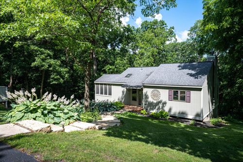 290 Blackhawk Trce, Galena, IL, 61036-9220 | Card Image