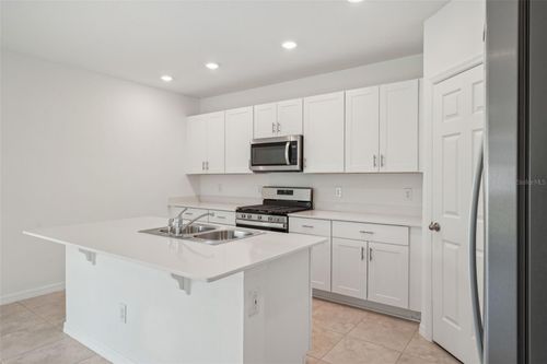 4721 Jasmine Cir, LEESBURG, FL, 34748-9361 | Card Image