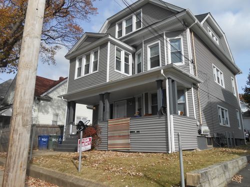 652 Bishop Ave, Bridgeport, CT, 06610-3002 | Card Image