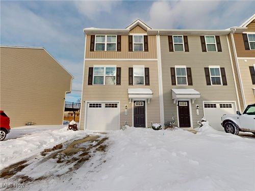 780 Pine Spring Dr, Painesville, OH, 44077-4153 | Card Image