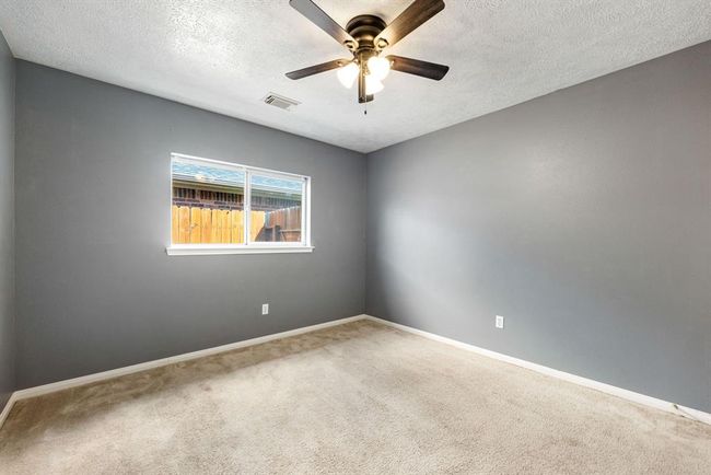 20535 Spring Bluff Ln, House other with 3 bedrooms, 2 bathrooms and 2 parking in Spring TX | Image 12