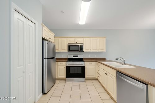 1842 Annabellas Dr, Panama City Beach, FL, 32407-6815 | Card Image