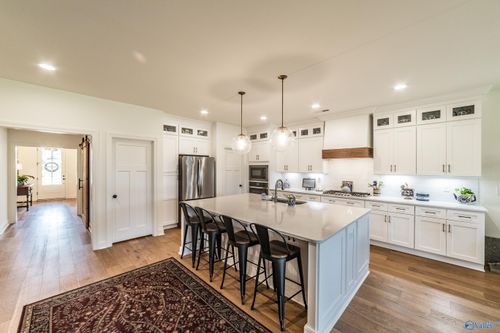 13 Farmhouse Way Sw, Huntsville, AL, 35803-1573 | Card Image