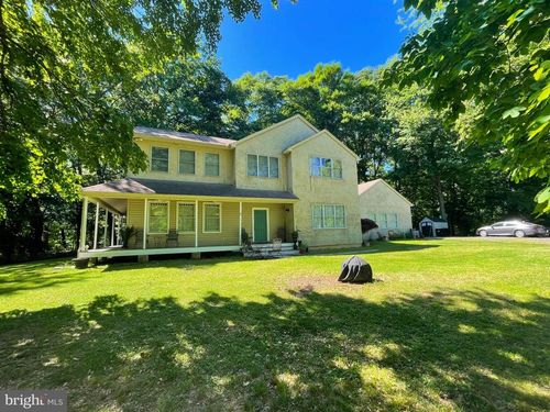1453 Makefield Rd, YARDLEY, PA, 19067-5939 | Card Image