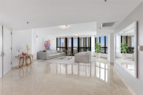 1103-35 Ave Munoz Rivera, San Juan, PR, 00901-2449 | Card Image