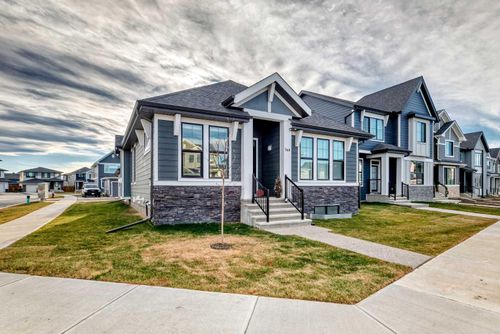 568 Grayling Manor, Rocky View County, AB, T3Z0H6 | Card Image