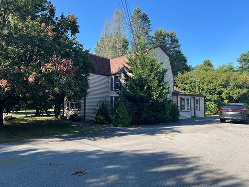 2004 Shawmut Ave, North Dartmouth, MA, 02747-1413 | Card Image