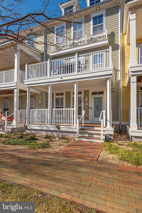 18 Canal Side Mews W, OCEAN CITY, MD, 21842-5291 | Card Image