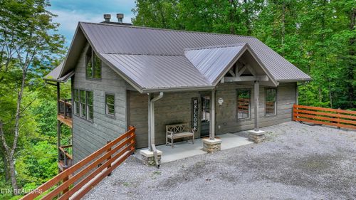 4163 Burning Tree Ln, Sevierville, TN, 37862-8194 | Card Image