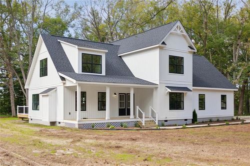 5661 Fairfield Lane Lane, Hayes, VA, 23072 | Card Image