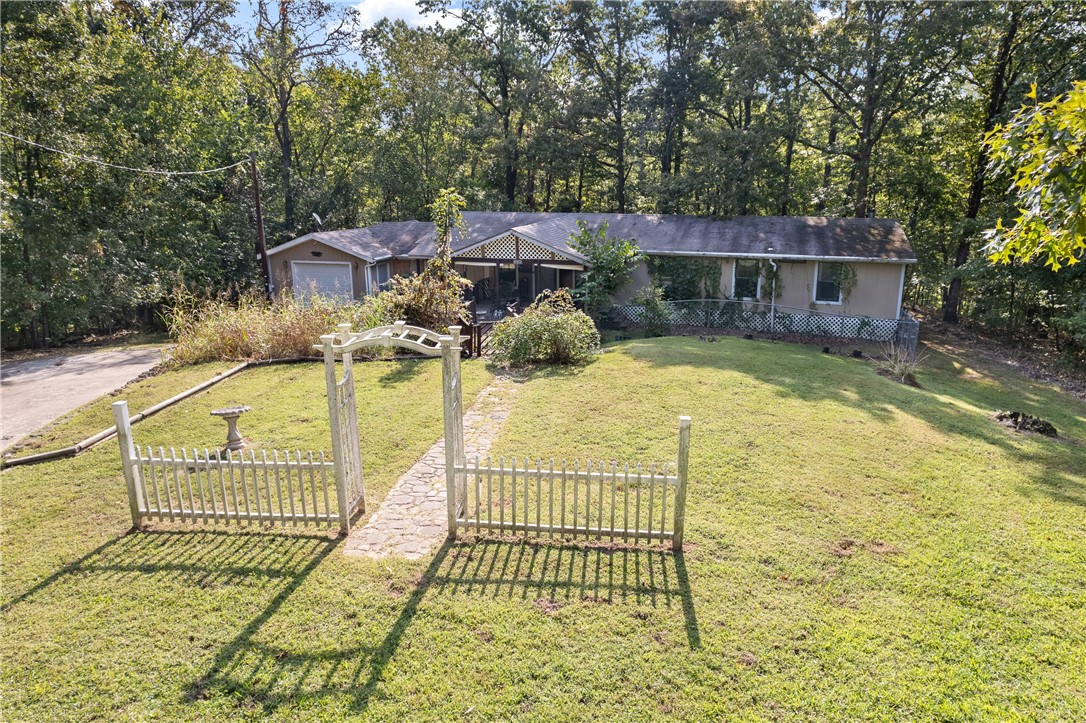 Oak Cir, Bella Vista, AR 72715