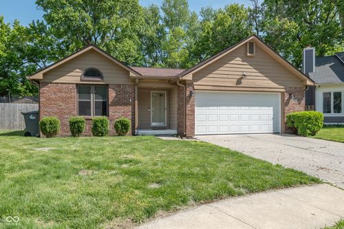 3304 Fox Orchard Cir, Indianapolis, IN, 46214-1879 | Card Image