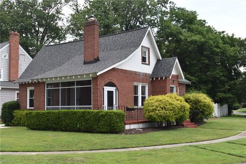 117 Wythe Pkwy, Hampton, VA, 23661-3231 | Card Image