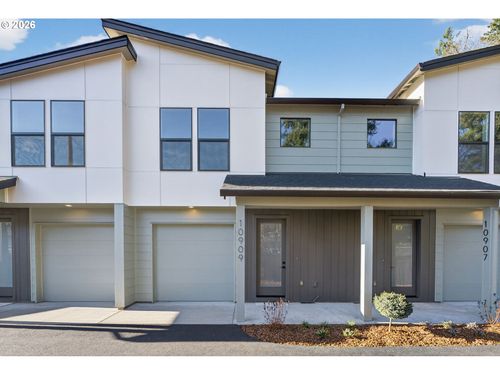 10909 Se Home Ave, Milwaukie, OR, 97222-5300 | Card Image