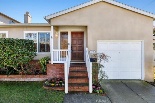1314 8th St, Manhattan Beach, CA, 90266-6044 | Card Image
