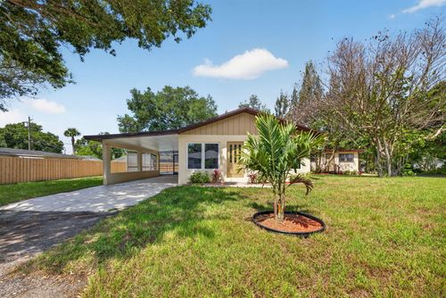 303 Lott St, Fort Pierce, FL, 34947-1542 | Card Image