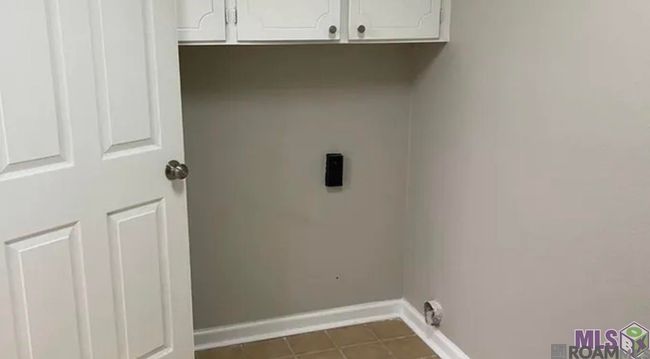 9741 Buttercup Dr, House other with 3 bedrooms, 2 bathrooms and 4 parking in Baton Rouge LA | Image 5