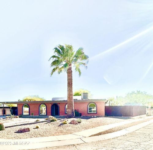 9622 E 42nd St, Tucson, AZ, 85730-1404 | Card Image