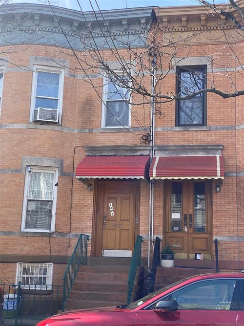 68 60th St, Ridgewood, NY, 11385-5147 | Card Image