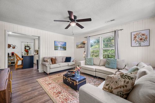 41 Lacey St, Yemassee, SC, 29945-5037 | Card Image