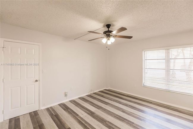 APT-103 - 4152 Inverrary Dr, Condo with 2 bedrooms, 2 bathrooms and null parking in Lauderhill FL | Image 9