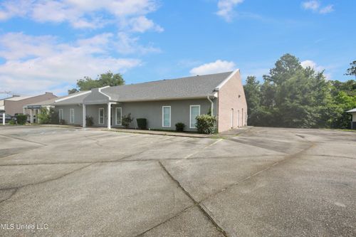 294 Thames Ave, Bay Saint Louis, MS, 39520-5003 | Card Image