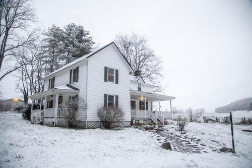 20217 Shadowood Cir, Meadowview, VA, 24361-2003 | Card Image