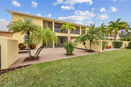 unit-129-4555 Bridgepointe Way, Vero Beach, FL, 32967-6892 | Card Image