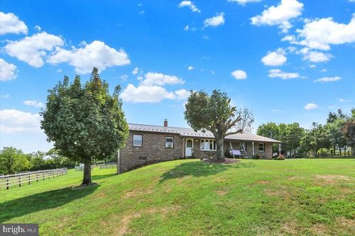 958 N End Rd, MOHRSVILLE, PA, 19541-8729 | Card Image