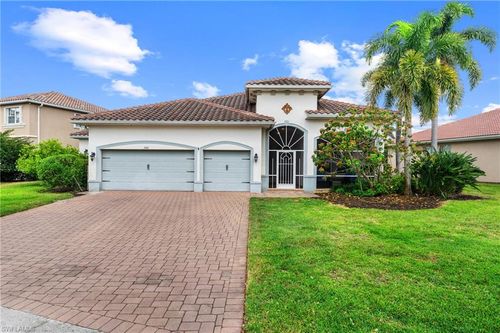 2160 Vardin Pl, NAPLES, FL, 34120-0511 | Card Image