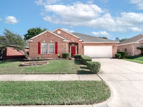 1016 Bonanza Dr, Arlington, TX, 76001-8534 | Card Image