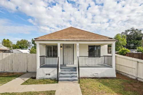 3323 E Tulare St, Fresno, CA, 93702-2721 | Card Image