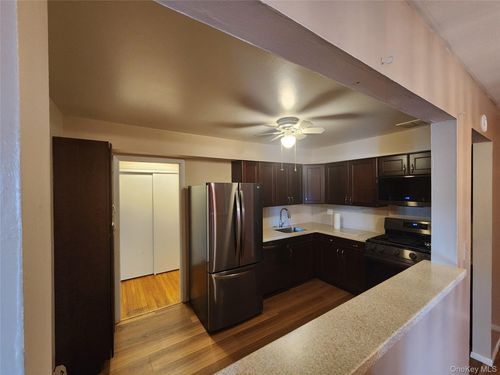 11 Brevoort Dr, Pomona, NY, 10970-3057 | Card Image