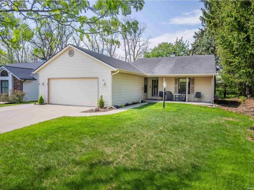 3104 Dockshire Ln, Fort Wayne, IN, 46804-7817 | Card Image