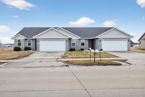 101 Sunny Meadows Drive, KAUKAUNA, WI, 54130 | Card Image