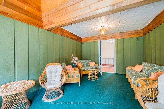 2534 Sherbrooke St W, House other with 3 bedrooms, 3 bathrooms and 4 parking in Cavan Monaghan ON | Image 9