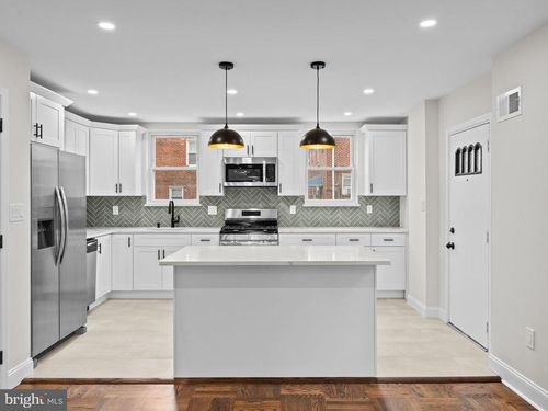 1007 E Dorset St, PHILADELPHIA, PA, 19150-3101 | Card Image