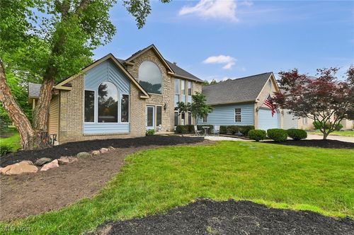 14896 Britannia Ct, Strongsville, OH, 44149-8729 | Card Image