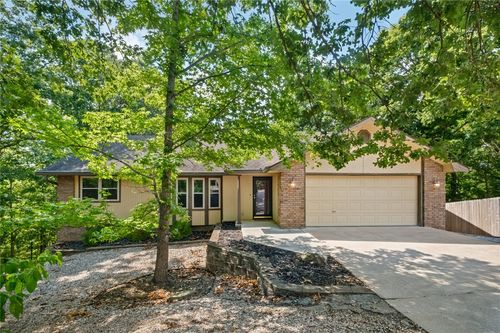 13 Oakham Cir, Bella Vista, AR, 72715-5038 | Card Image