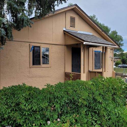 418 S Wc Riles St, Flagstaff, AZ, 86001-5709 | Card Image