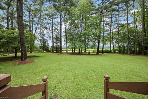 38556 Warrique Rd, Ivor, VA, 23866-2704 | Card Image