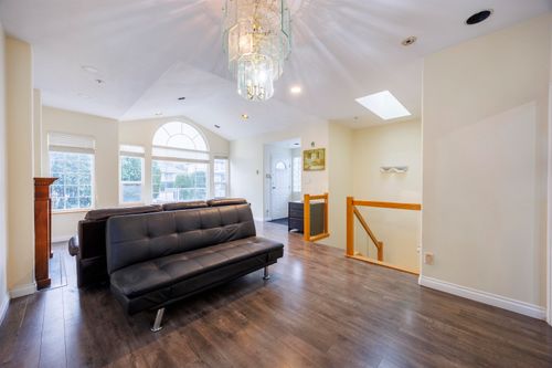 4774 Knight St, Vancouver, BC, V5N3N2 | Card Image