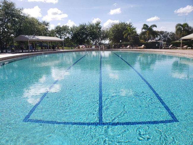 110 Sheffield E, Condo with 2 bedrooms, 2 bathrooms and null parking in West Palm Beach FL | Image 30