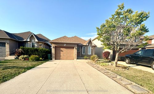 62 Briarose Pl, Hamilton, ON, L9C7V3 | Card Image