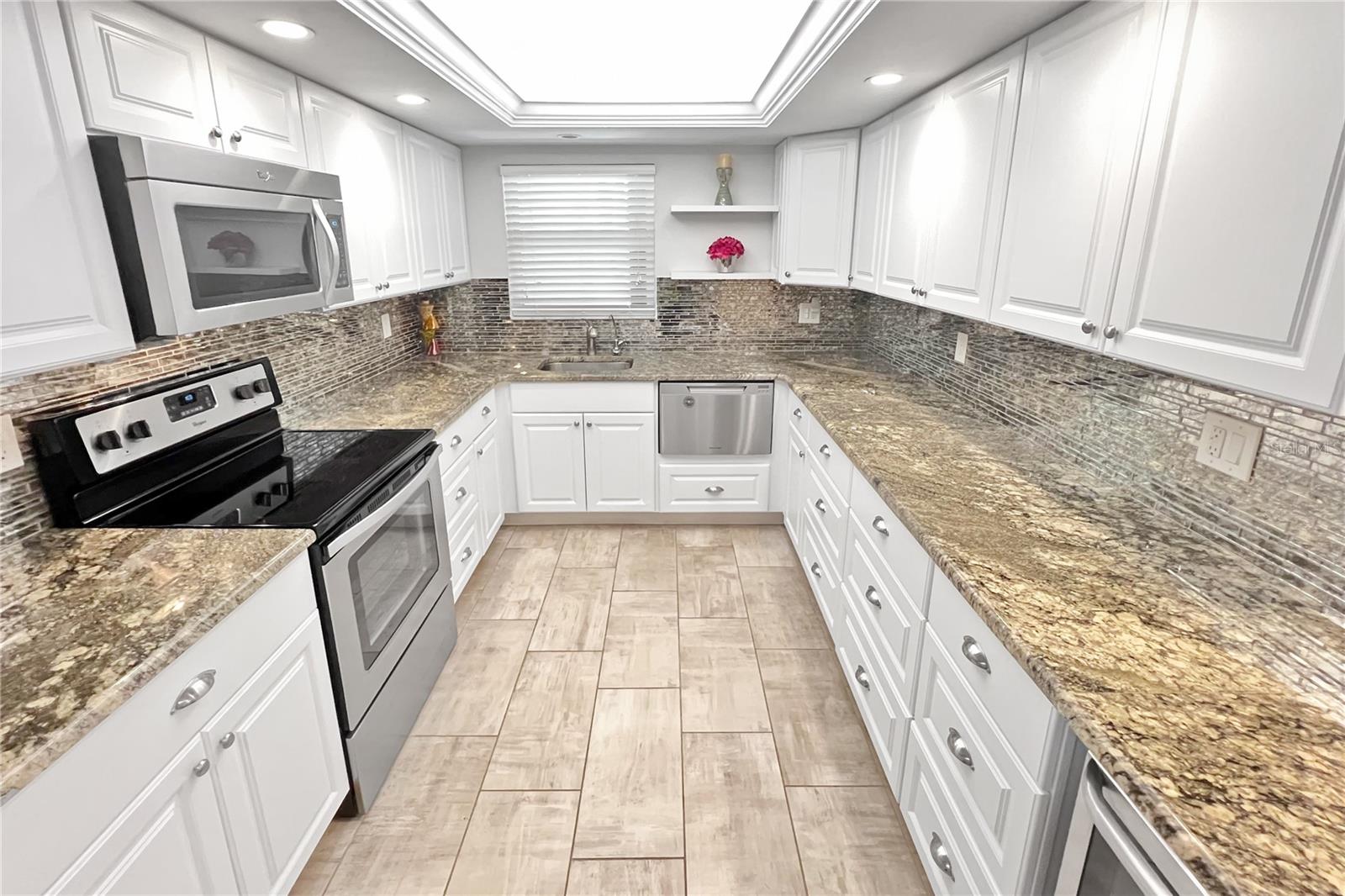 Residential Lease in SARASOTA 5