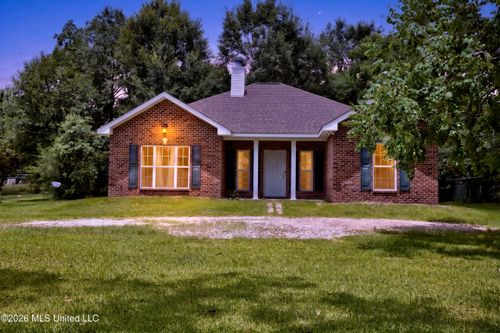 19102 W Honey Branch Rd, Saucier, MS, 39574-9428 | Card Image